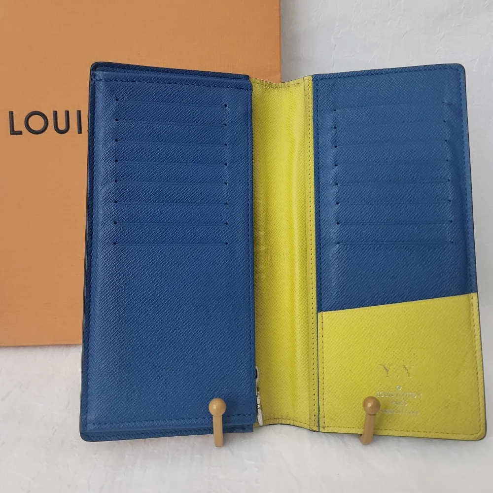 Auth Rare Louis Vuitton Epi Portefeuille Brazza Wallet